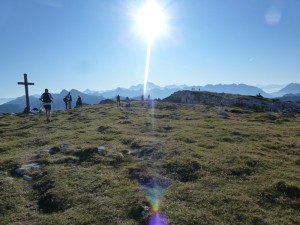 à Sous Dine avec le soleil et le Mont Blanc à Sous Dine avec le soleil et le Mont Blanc